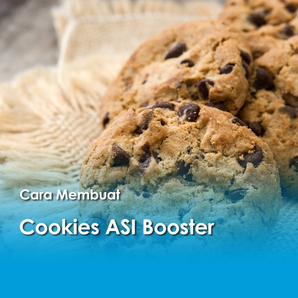 Cookies ASI booster berwarna cokelat keemasan dengan potongan cokelat, ditata di atas alas kain alami.